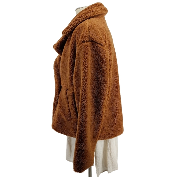 GAP Womens Size Large Camel Plush Sherpa Jacket NWT - Picture 4 of 10